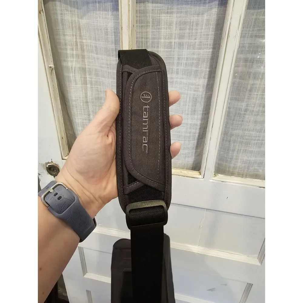 Tamrac Derechoe 3T0-700-1515‎ Padded Camera Shoulder Bag